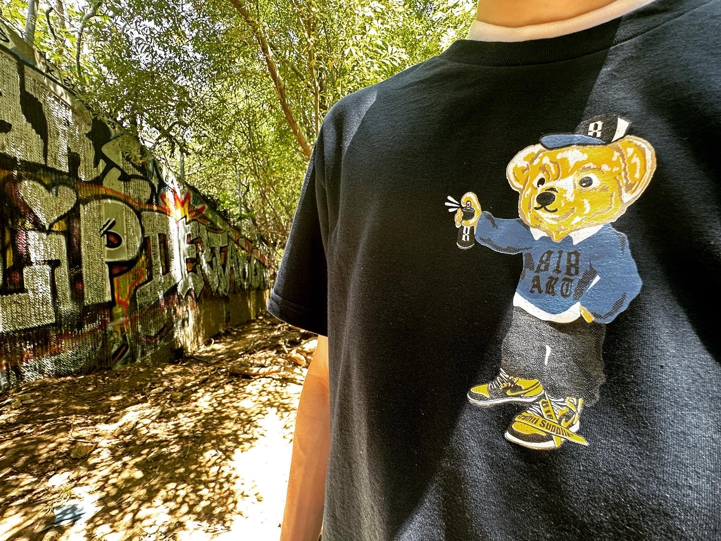 818 Art Polo Bear Tee